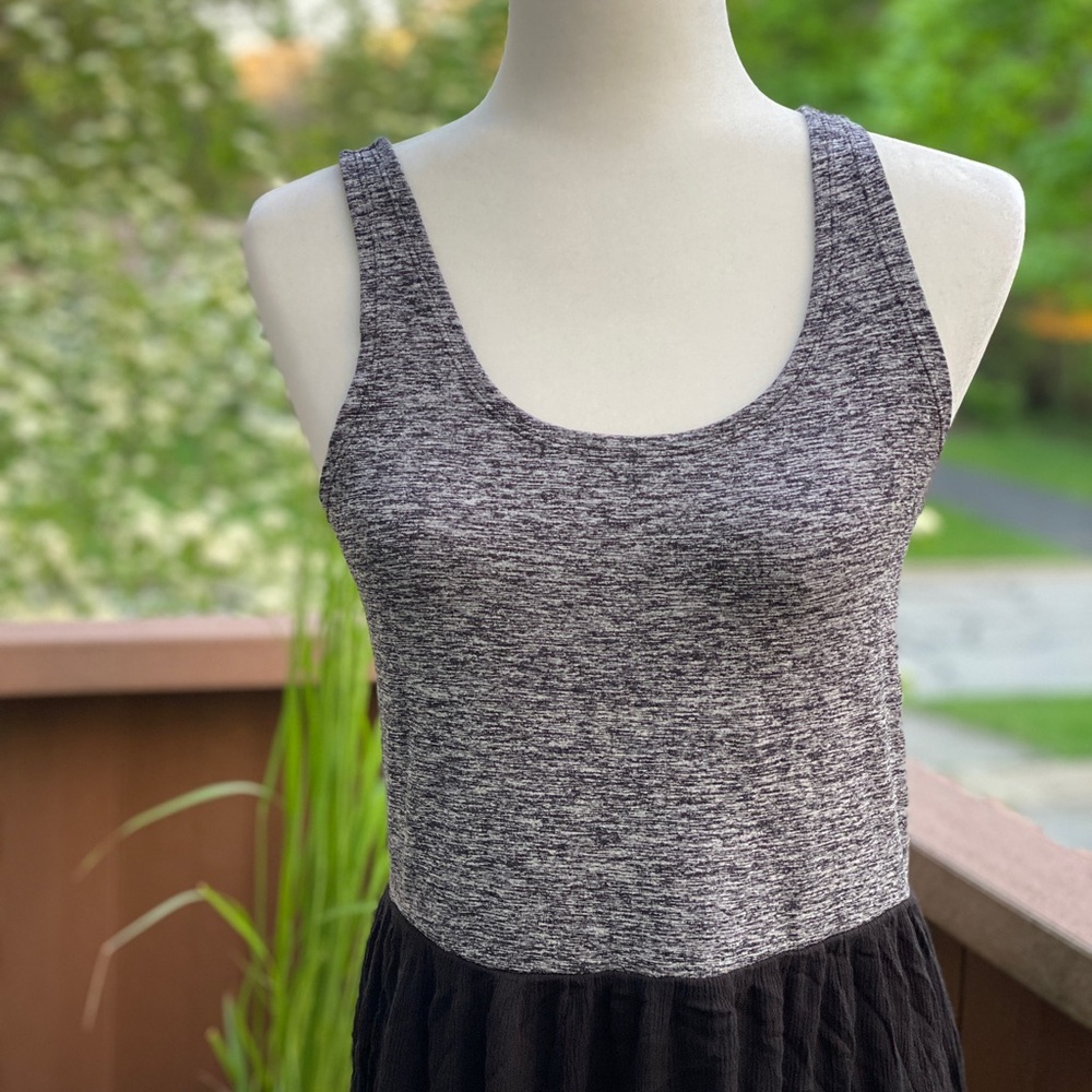 EUC LOFT Petite Dress - Picture 2 of 5
